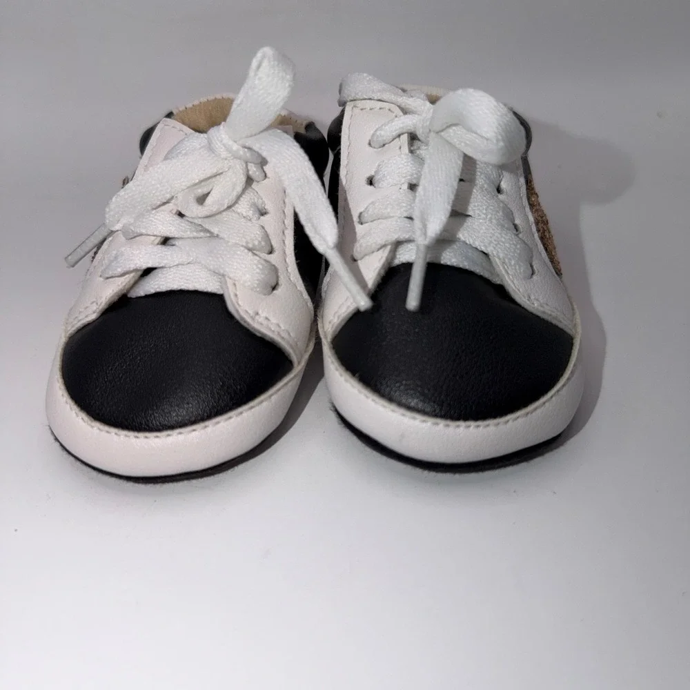 Unbranded Baby Size 1 Black White Gold Glitter Star Sneakers‎ Pre-Walker Shoes